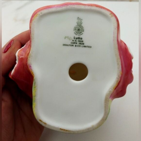 Royal Doulton England Bone China  Figur…Lydia - Picture 10 of 11